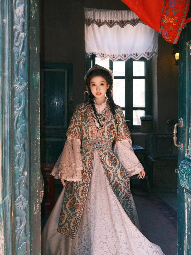 Princess Style Ethnic Minority - Summer Clothing For Girls บทวิจารณ์และราคา