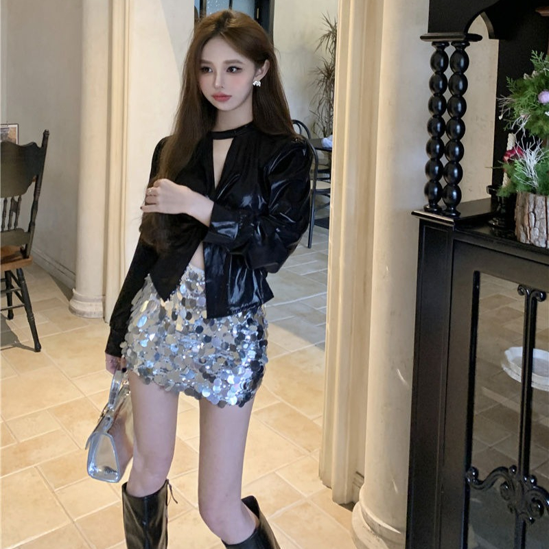 Woman Top Halter Neck Elegant  - Summer Clothing Trends 2025 Women'S บทวิจารณ์และราคา